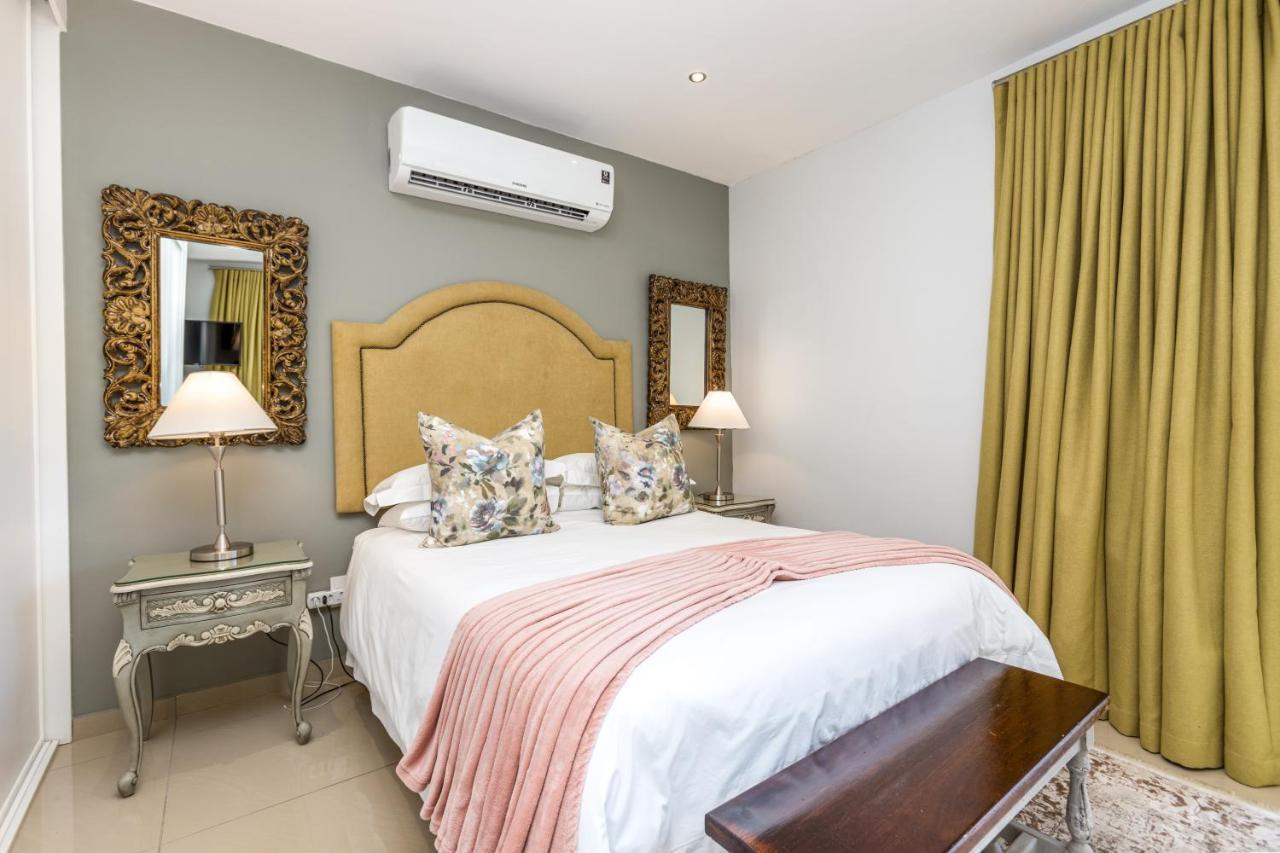 Fleur De Lis Guesthouse Krugersdorp Buitenkant foto