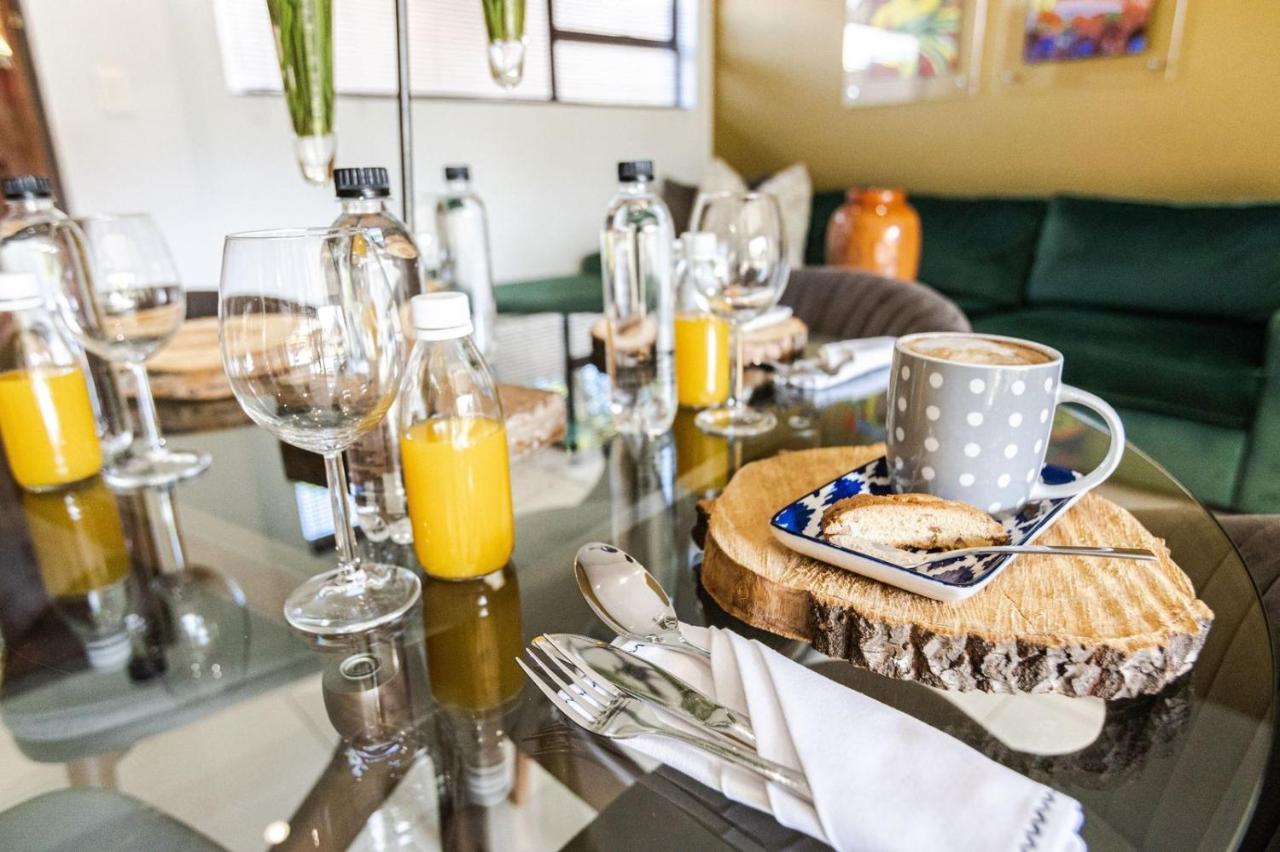 Fleur De Lis Guesthouse Krugersdorp Buitenkant foto